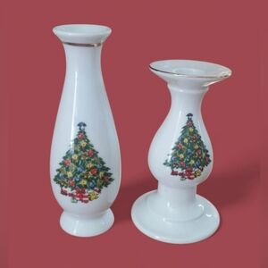 Christmas TresureJamestown China , Vintage,made in Japan,set 2 candle holder,vas